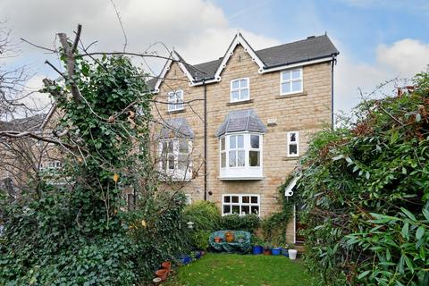 4 bedroom semi-detached house for sale, Betjeman Gardens, Endcliffe, S10 3FW