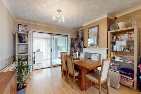 3 bedroom end of terrace house for sale, Gerald Road, Gravesend, DA12