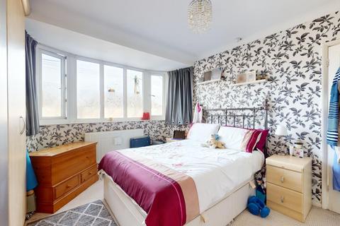 6 Gerald Road, Gravesend, DA12 2HT