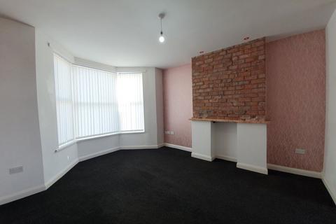 2 bedroom flat to rent, St. Heliers Road, Blackpool, Lancashire