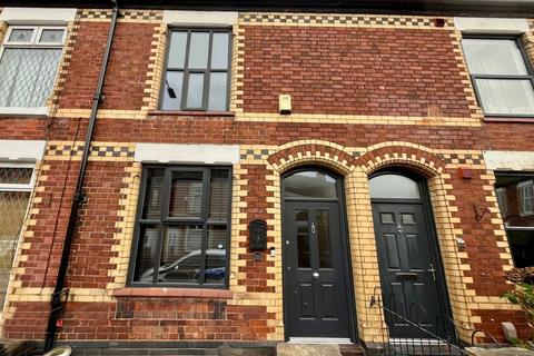 2 bedroom terraced house for sale, Roscoe Street, Edgeley, Stockport, SK3