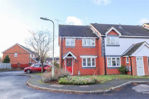 3 bedroom end of terrace house for sale, Nether Vell-Mead, Fleet GU52