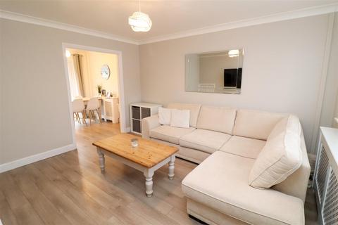 3 bedroom end of terrace house for sale, Nether Vell-Mead, Fleet GU52