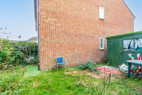 1 bedroom ground floor flat for sale, Forth Close, Caister-On-Sea