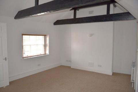 2 bedroom flat to rent, West Street, Farnham GU9