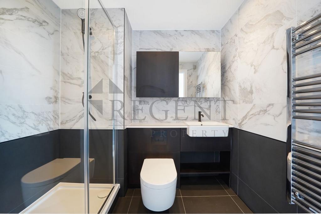 Main en-suite