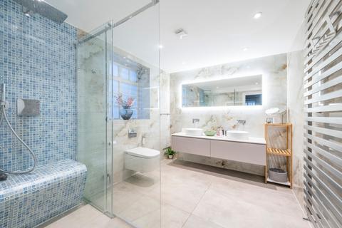 4 bedroom flat for sale, Chiltern Court, Baker Street, London