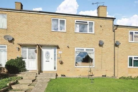 3 bedroom terraced house to rent, Marshfoot Lane, Hailsham