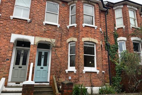 3 bedroom terraced house to rent, Grosvenor Park, Tunbridge Wells, TN1