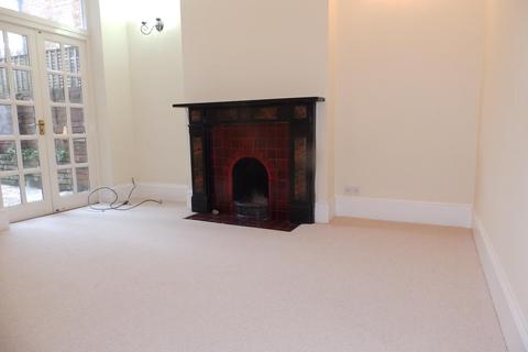 3 bedroom terraced house to rent, Grosvenor Park, Tunbridge Wells, TN1