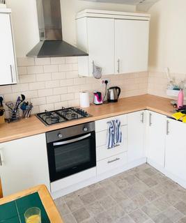 2 bedroom flat to rent, Hanover Street, Mount Pleasant, Swansea