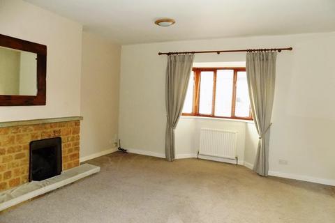 3 bedroom semi-detached house to rent, Church Street, Helmdon