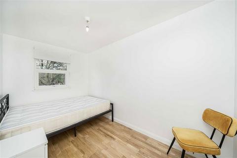 4 bedroom terraced house for sale, Pedworth Gardens, London SE16