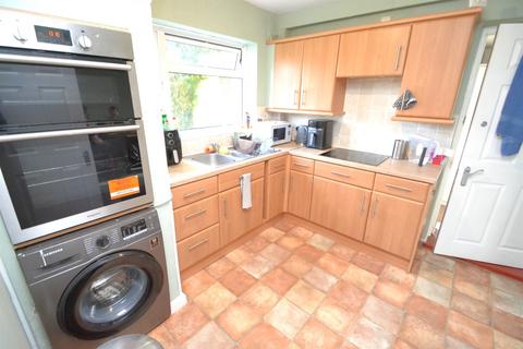 4 bedroom detached house to rent, Stanmore