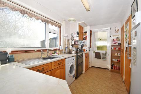 3 bedroom bungalow for sale, Nine Chimneys Lane, Balsham, Cambridge