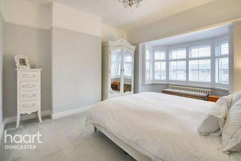 212 Sprotbrough Road, Doncaster, DN5 8BD