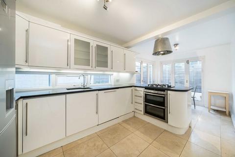 3 bedroom terraced house to rent, Squarey Street, London SW17