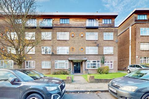 2 bedroom ground floor flat for sale, Leeland Way, London NW10