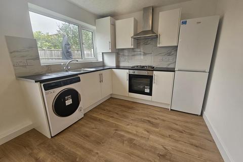 1 bedroom flat for sale, Chesterfield Avenue, Benfleet, SS7