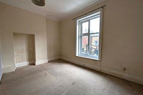 3 bedroom flat for sale, Princess Royal Terrace, Scarborough, North Yorkshire, YO11 2RP