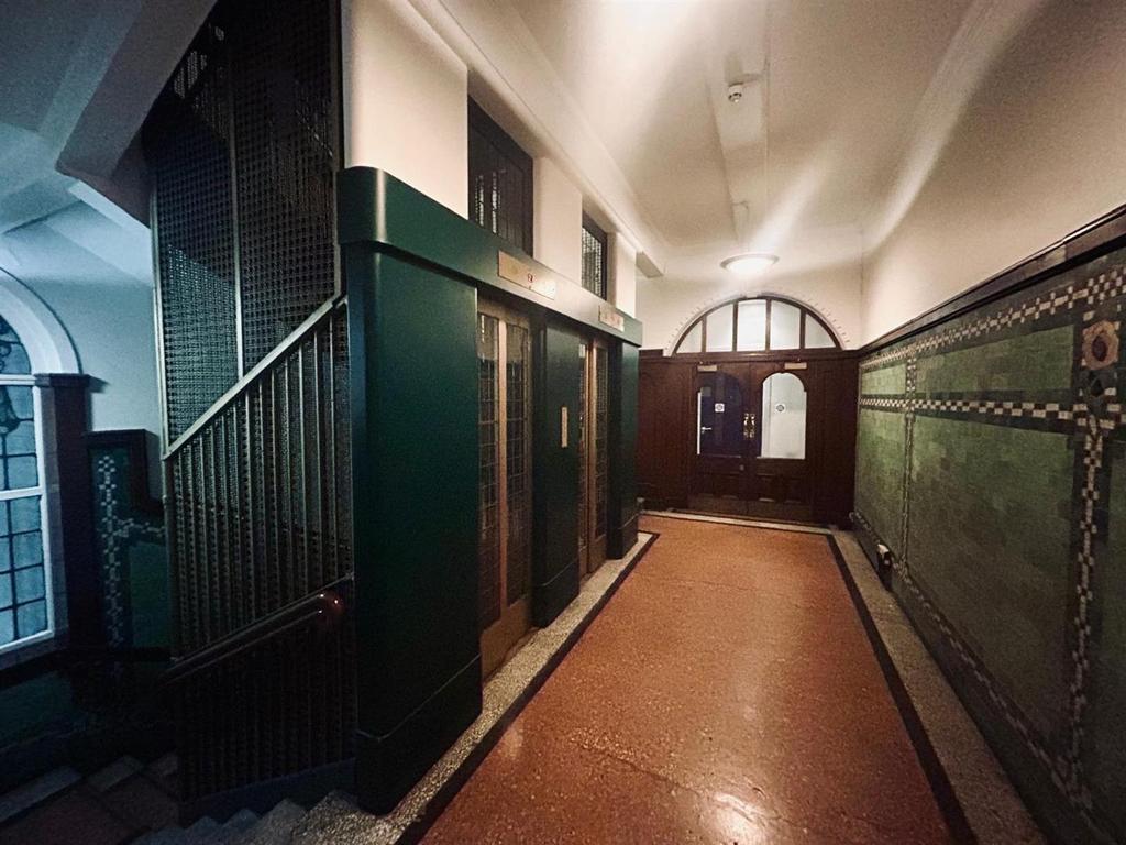 Communal Area.jpg