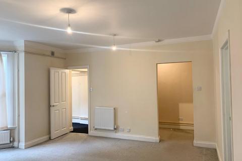 Studio to rent, Tisbury Road, Hove BN3