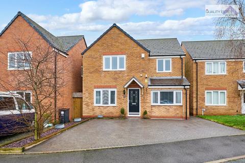 5 bedroom detached house to rent, 4 Barnacle Place, Newcastle-under-Lyme ST5