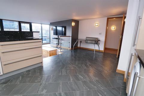 4 bedroom penthouse for sale, Salts Mill Road, Saltaire, Shipley