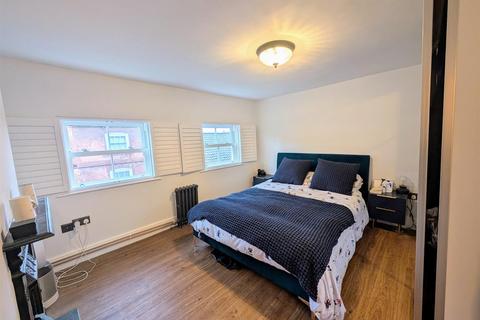 31 Barnby Gate, Newark, NG24 1PX