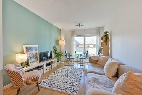 2 bedroom flat for sale, Point Pleasant, Wandsworth, London, SW18