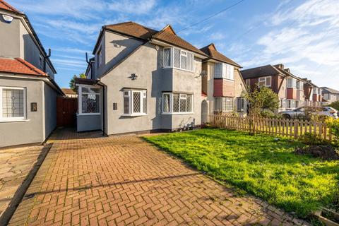 5 bedroom semi-detached house to rent, Kneller Road, New Malden, KT3