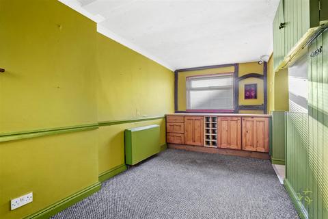 21 Barnards Close, Evesham, WR11 1JD