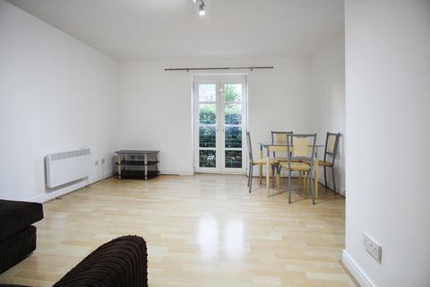 2 bedroom apartment to rent, Langbourne Place E14