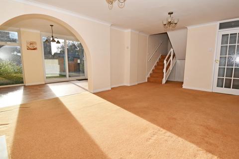 2 bedroom end of terrace house to rent, Lampits, Hoddesdon EN11