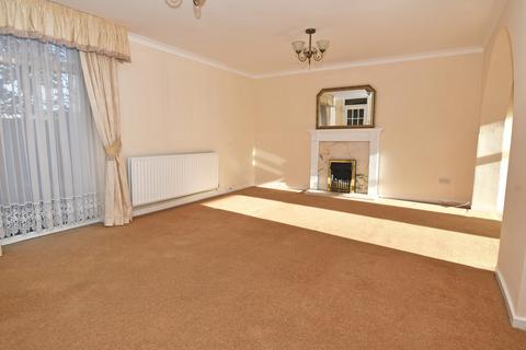 2 bedroom end of terrace house to rent, Lampits, Hoddesdon EN11