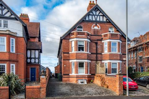 2 bedroom apartment to rent, 100 Bath Road, Worcester, Worcestershire, WR5