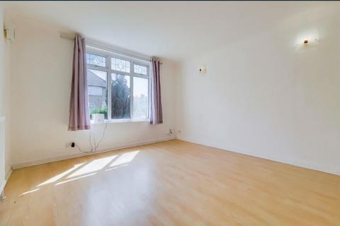 3 bedroom terraced house to rent, Lillechurch Road, Dagenham, Essex, RM8