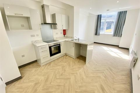 2 bedroom apartment to rent, Lee Street, Leicester LE1