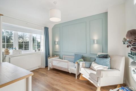 274 The Parkway, Iver, SL0 0RJ