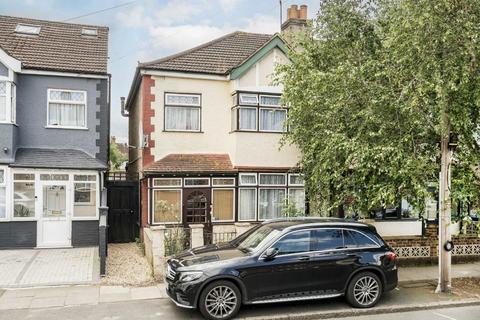 3 bedroom house for sale, Tamworth Lane, Mitcham CR4