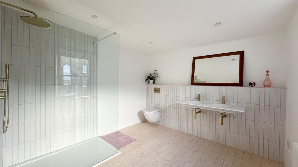 13 St Mary Street, Kirkcudbright - Williamson and