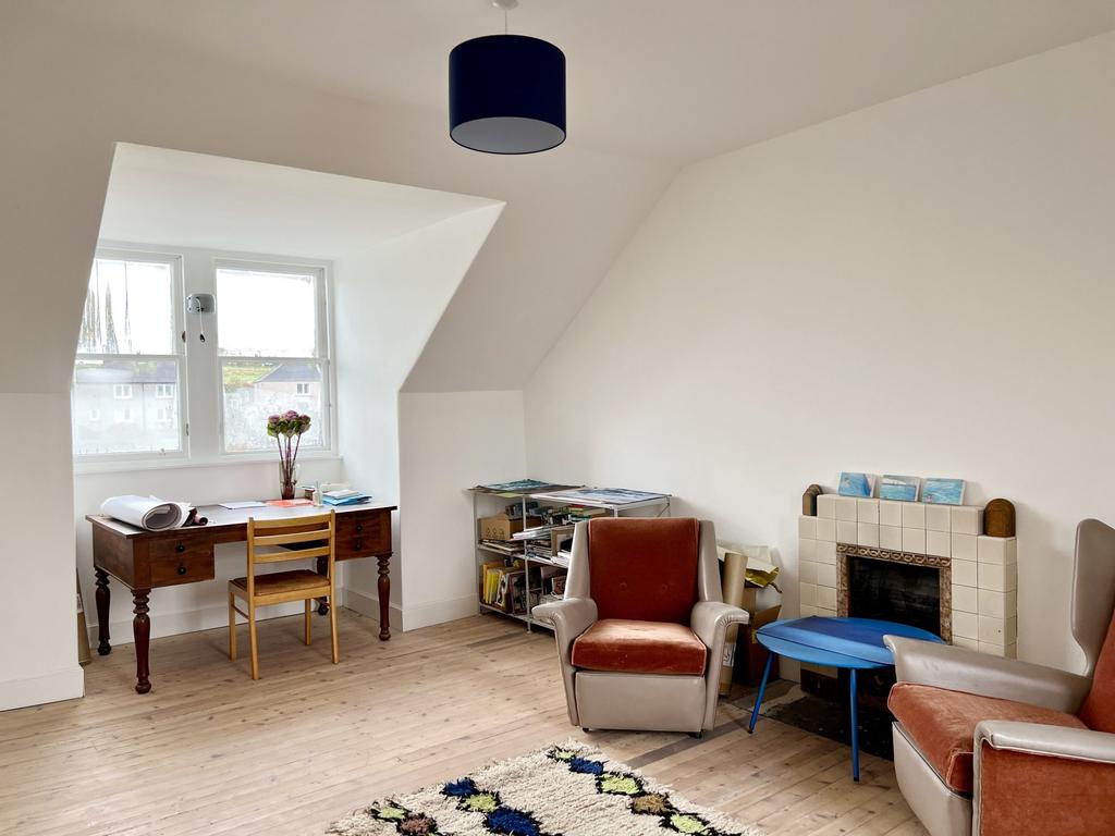 13 St Mary Street, Kirkcudbright - Williamson and
