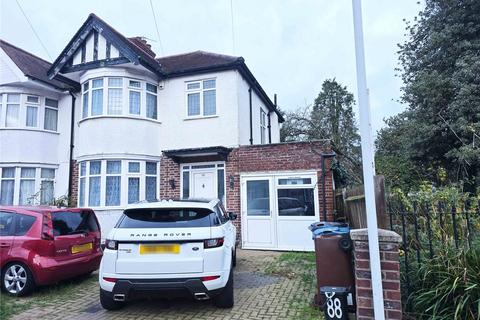 Studio to rent, Kingshill Drive, Harrow, HA3