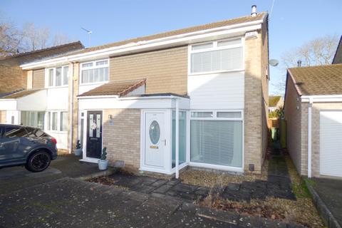 2 bedroom link detached house to rent, Fountains Close, Washington