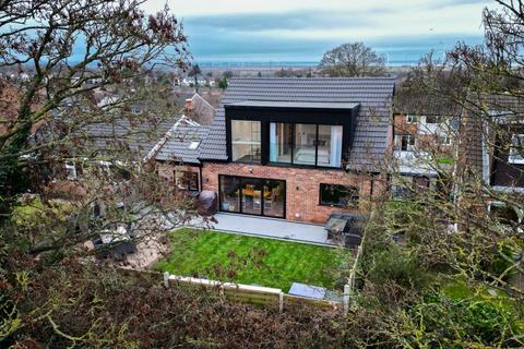 4 bedroom detached bungalow for sale, Thirlmere Close, Cheshire WA6