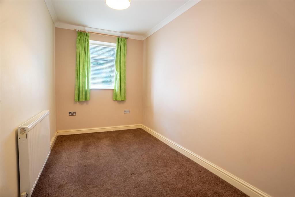 Bedroom 2.jpg