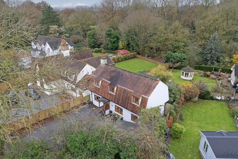 4 bedroom detached house for sale, Park Lane, Brentwood CM13