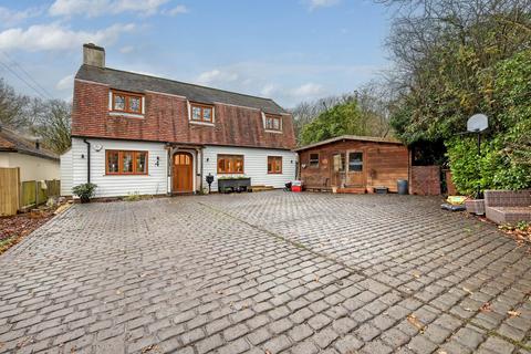 4 bedroom detached house for sale, Park Lane, Brentwood CM13