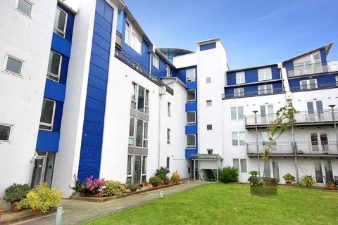 3 bedroom apartment to rent, The Plaza, Swindon SN1