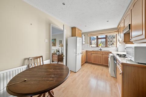 6 Kennett Drive, Hayes, UB4 9SP